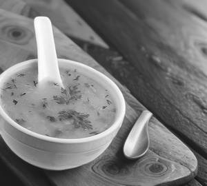 Veg garlic soup