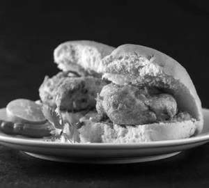 Vada Pav (2 Pc)