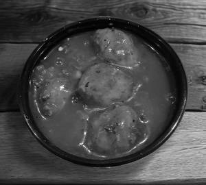 Devil Veg Balls Gravy