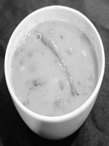 Moong Dal Karaisuti Diye
