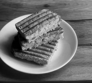 Masala Aloo Sandwich