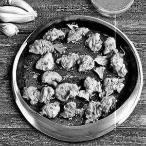Garlic chicken