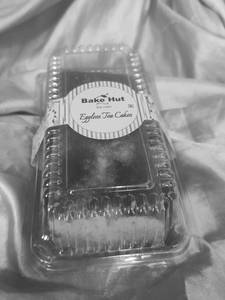 Eggless Caramel Bar