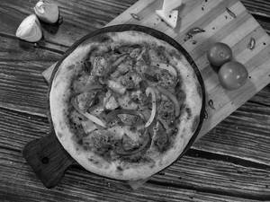 Chicken Tikka Pizza