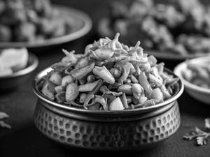 Garlic Fry Salad
