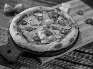 Ham-inator Pizza