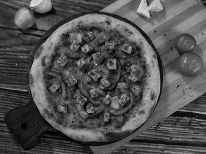 Peri Peri Paneer Pizza
