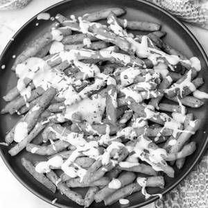 Cheese masala fries