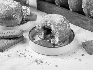 Biscoff Bomboloni Doughnut