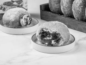Nutella Bomboloni Doughnut