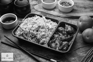 Chicken Noodles + Chilli Chicken (4pcs)