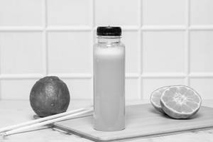 Freshly Pressed Mosambi Juice