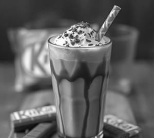 Kit Kat Milk Shake