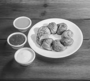 Chicken fried momos