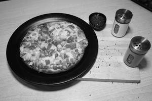 Onion Tomato Capsicum Pizza