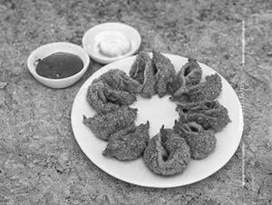 Chicken Kurkure Momos