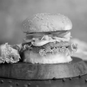 Classic veg burger