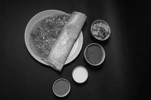Podi Onion Masala Dosa
