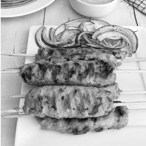 Chicken Seekh Kebab ( 8 Pcs)