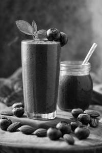 Blueberry Almond Bliss