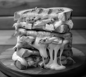 Chickencheesesandwich