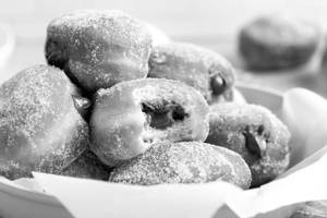 Hazelnut Filled Donut (1 piece)