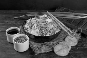Chicken Hakka Noodles