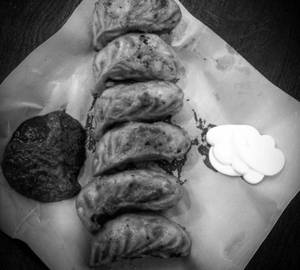 Friedchickenmomos