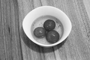 Gulab Jamun 3 Pc