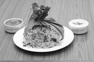 Kizhi Chicken Biriyani