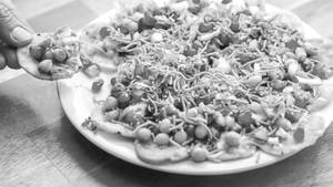 Aloo Papdi Sev Chaat