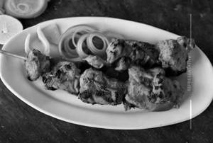 Chicken Kashtoori Tikka