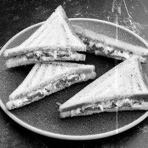 Egg cheese sandwich
