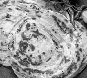 Lachcha paratha