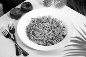 Chicken Schezwan Noodles