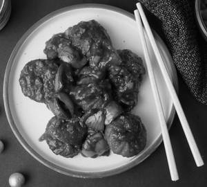 Paneer Chilli Momo (6 pcs)