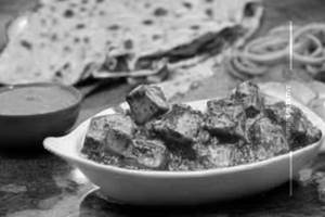 Palak paneer  