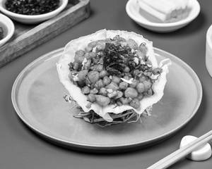 Crispy Water Chestnut And Corn Schezwan Pepper Sauce