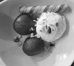 Makkan peda with icecream