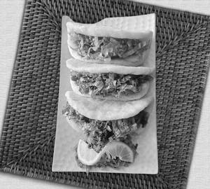 Bao Buns Chicken