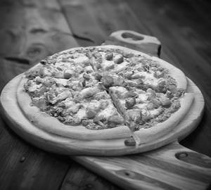 Veg feast pizza