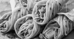 Non Veg Noodles Roll