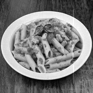 Singapore Macroni
