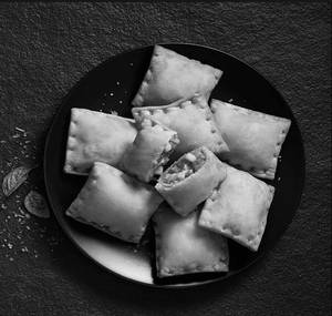 Pizza Pockets