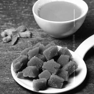 Ginger Jaggery Elachi