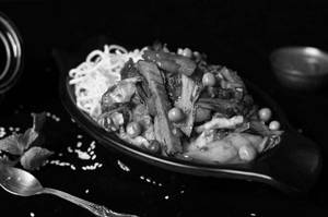 Chicken Fried Dry Thukpa