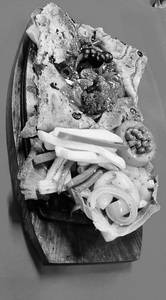 Exotic Vegetable Espagnole Sizzler [900 grams]