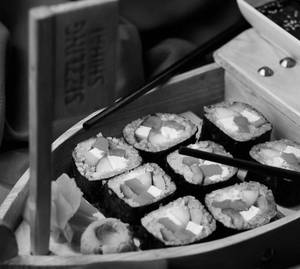 Korean Cheese Rainbow Sushi [200 g]