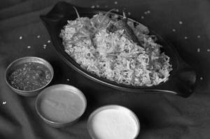 Veg Chilly Garlic Fried Rice