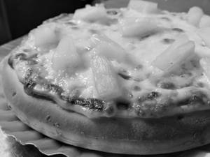 Pineapple Pizza [6 Inch]